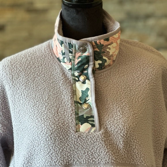 North Face - Pullover Fleece Jacket - M - Picture 2 of 8